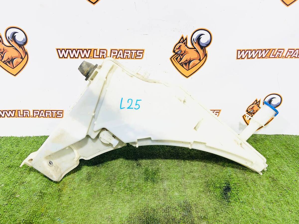 LR110609 Бачок омивача без насоса Land Rover Discovery 5 L462 (2017-) Б/В